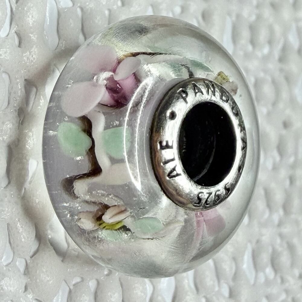 Authentic Pandora Bee silver flowers bee Murano Glass Silver Charm